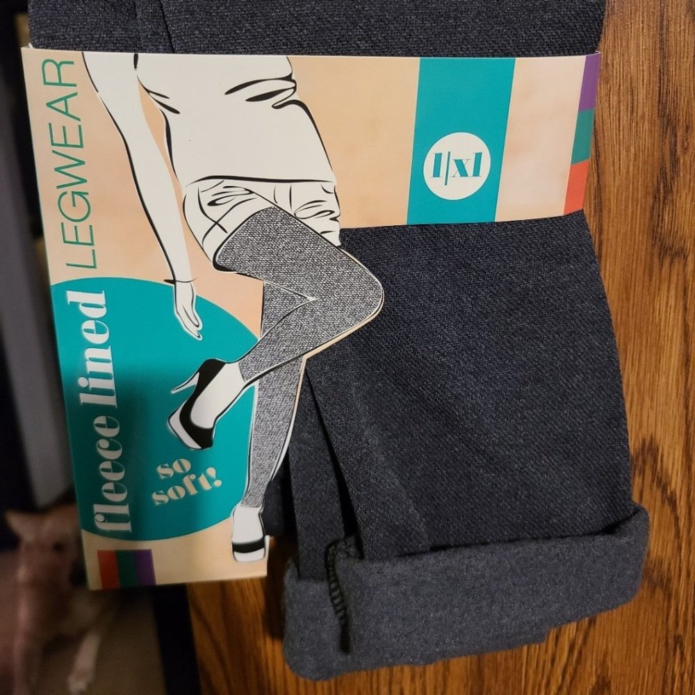 Dark gray fleece lined leggings